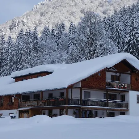 Han/Misafirhane Berggasthof Riefenkopf *
